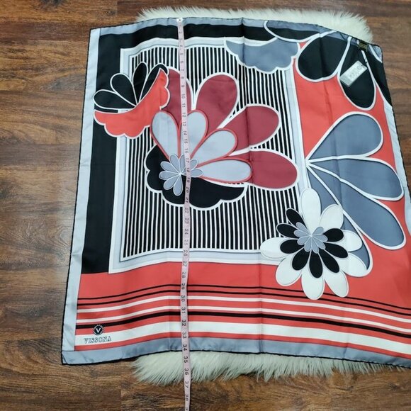 NWT Vissona Julia Turkish Silk Scarf / Head Cover Geometric Flower Detail 34x34 - Picture 7 of 11
